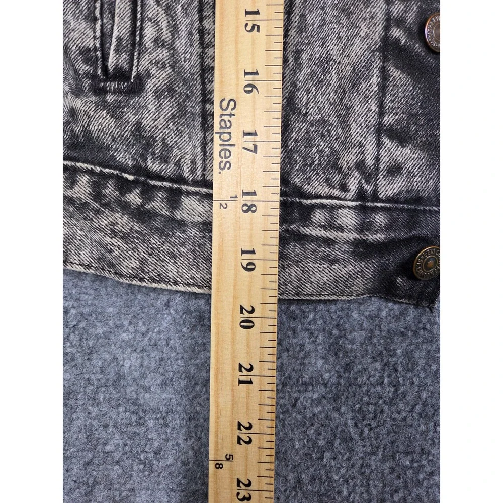 Vintage Levi's Denim Trucker Jacket Mens Small Black Acid Wash Made in USA - Picture 6 of 9